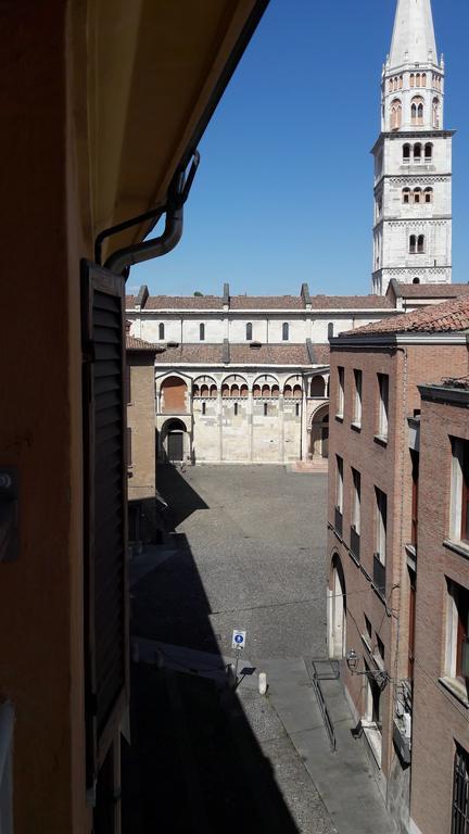 L'Attico Del Duomo Apartamento Modena Exterior foto